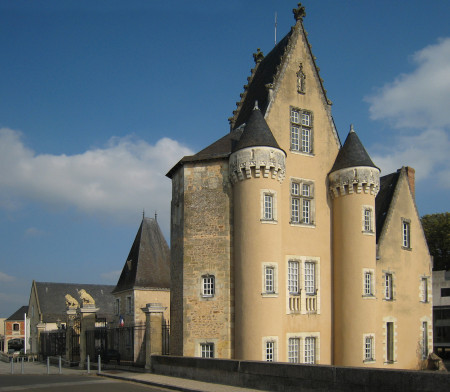 Château des Carmes à La Flèche