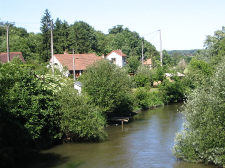 La rivière Huisne à Connerré