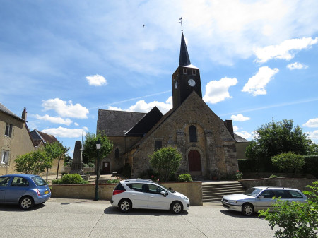 L’église de la Nativité-de-Notre-Dame à Brains-sur-Gée