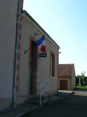 Mairie de Bouër, rue Pierre-Moreau