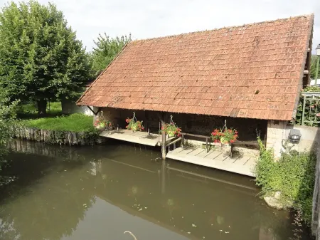 Le lavoir de Chérancé sur la Bienne