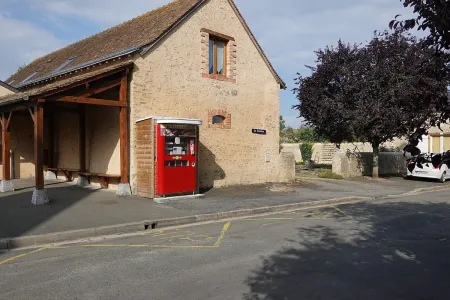 Bâtiment de La Gravière dans le bourg de Courtillers