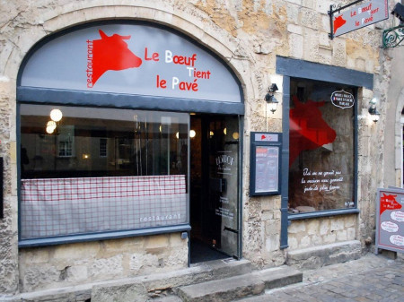 le-boeuf-tient-le-pavé-restaurant-lemans-7 — DR