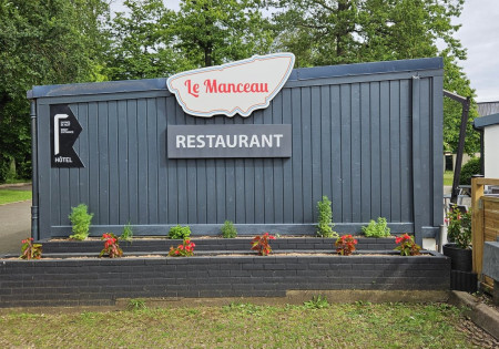 Entrée du Restaurant — Restaurant Le Manceau