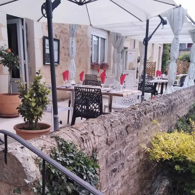 Le Restaurant De La Place