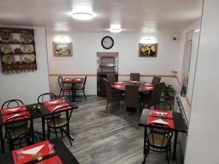 Salle de restaurant — Saveurs du Portugal Le Lude