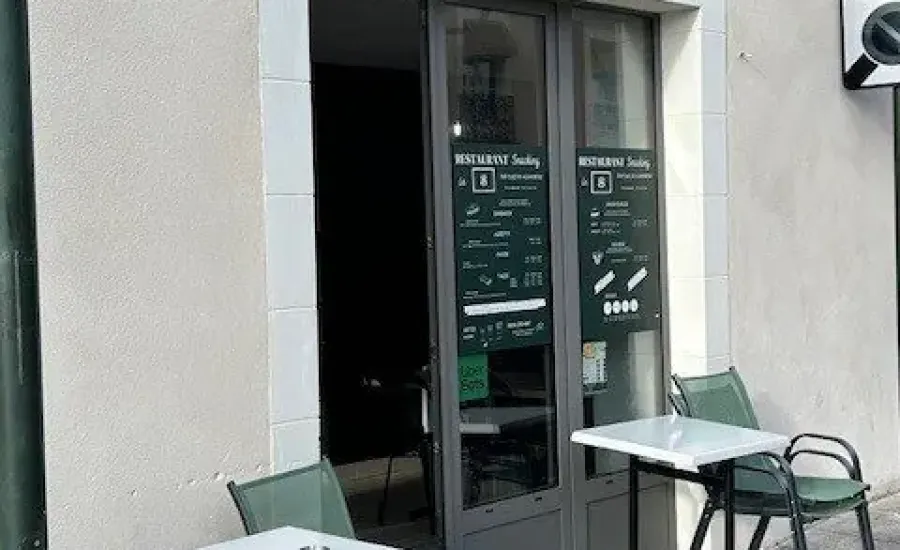 Restaurant — LE 8