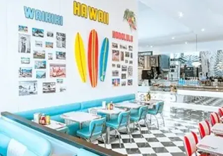 Holly's Diner