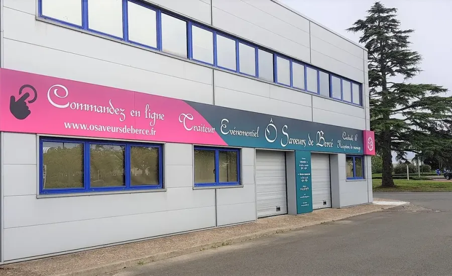 71965357-681542889004561-647348096602210304-o — Façade du laboratoire OSB