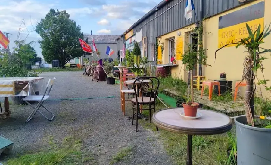 Extérieur — Bistro Broc Café