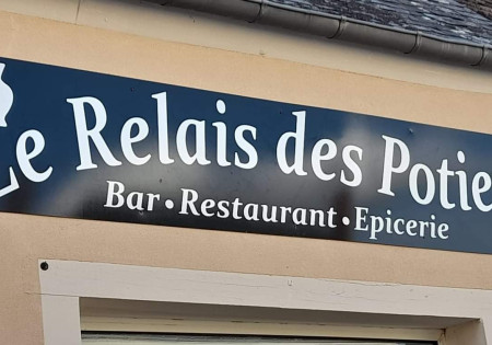 307867725_117131927800747_1748257776131508949_n — le relais des potiers
