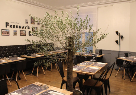 Fresnay's Café - Fresnay-sur-Sarthe - côté restaurant — © Fresnay's Café