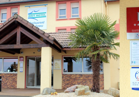 brithotel-stsaturnin-72-ho-1 — brit.hotel.les.evens