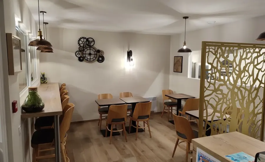 Salle restaurant Mac Licorne — Mac'Licorne
