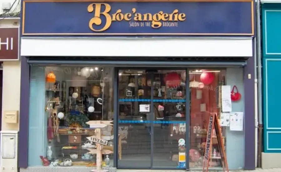 Brocante et Salon de Thé au Mans (72) — Site officiel de BrocAngerie