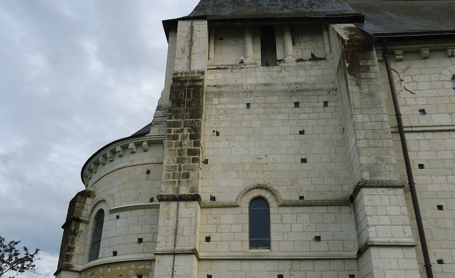 église Saint-Martin de Sarcé — Photo : Gregofhuest — CC BY-SA 4.0 — https://commons.wikimedia.org/wiki/File:Sarc%C3%A9_-_Eglise_Saint-Martin.JPG