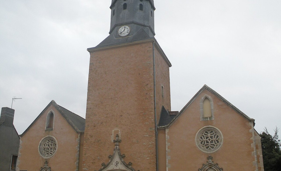 église Saint-Martin de Beaufay — Photo : Pymouss — CC BY-SA 3.0 — https://commons.wikimedia.org/wiki/File:Beaufay_%C3%A9glise_01.jpg