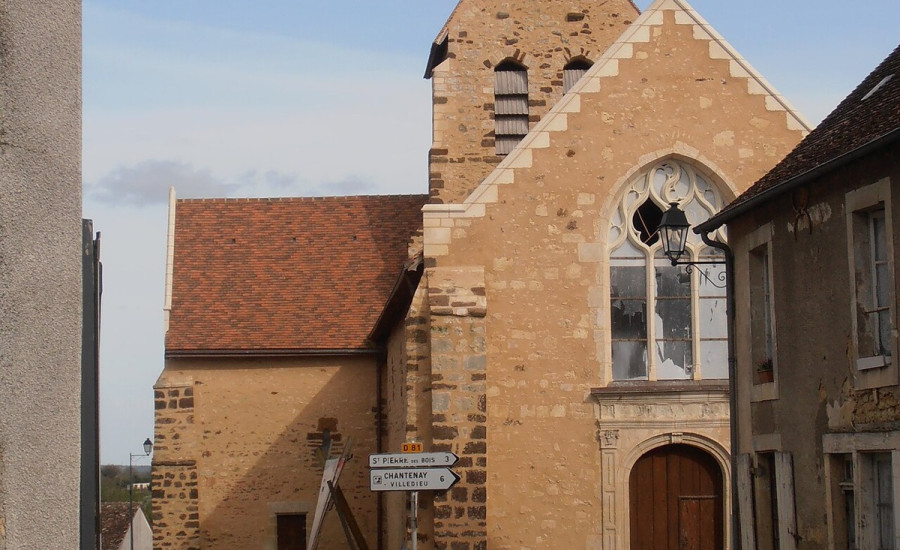 église Saint-Christophe de Saint-Christophe-en-Champagne — Photo : Labiloute — CC BY-SA 3.0 — https://commons.wikimedia.org/wiki/File:St_Christophe_en_Ch_Church_(3).JPG