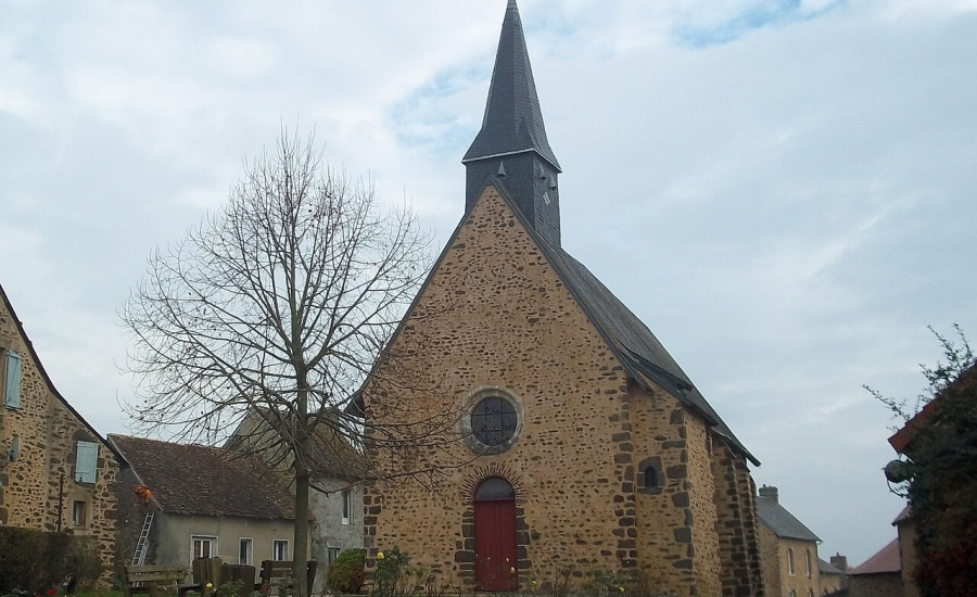 église Saint-Mamert de La Chapelle-Saint-Fray — Photo : Stephvvv — CC BY-SA 3.0 — https://commons.wikimedia.org/wiki/File:La_chapelle_st_Fray.jpg