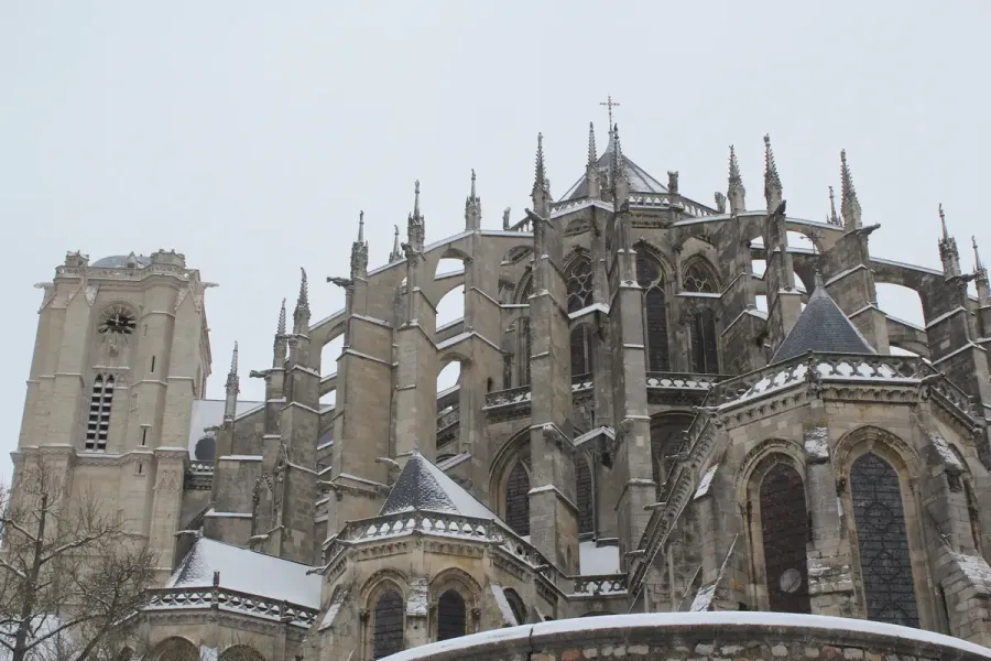 Le Mans sous la neige