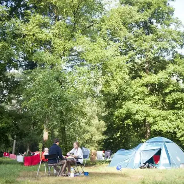 Camping Indigo Les Molières : Un Séjour Confortable en Pleine Nature