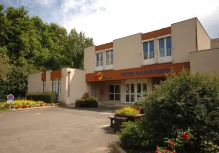 Centre du Gué Bernisson au Mans : hébergement de groupes